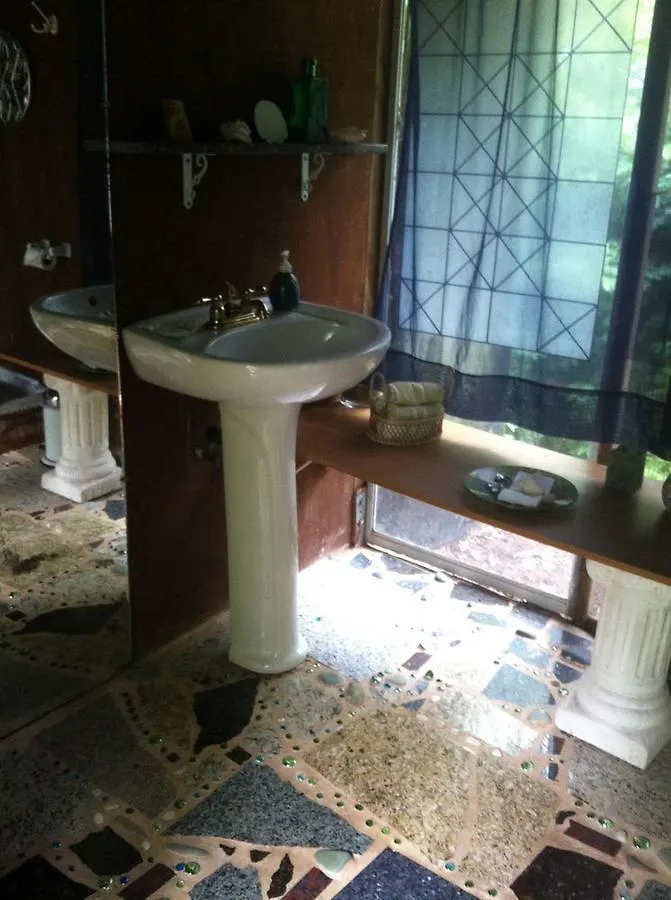**** בית הארחה Orchidlands Estates Enchanted Gardens ארצות הברית